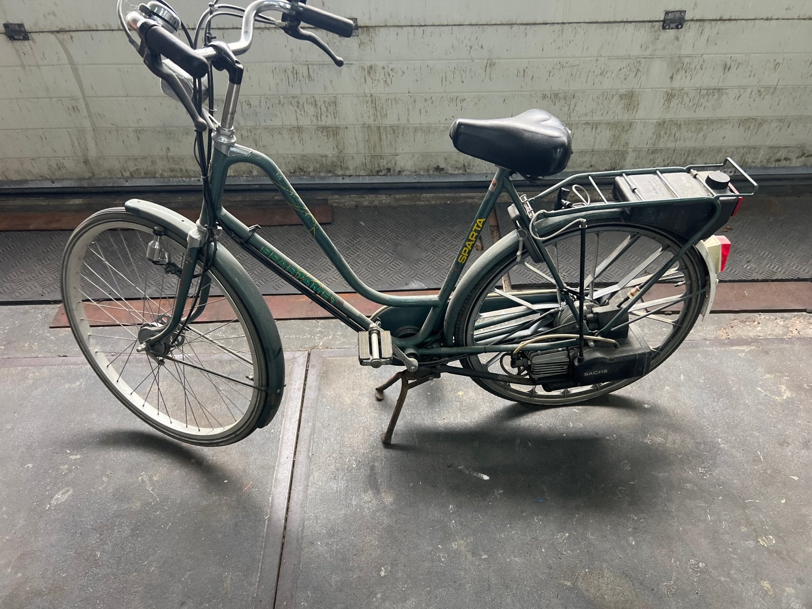 Spartamet opknapper met Sachs motor, Fietsen en Brommers, Ophalen of Verzenden, Gebruikt, Benzine, Spartamet