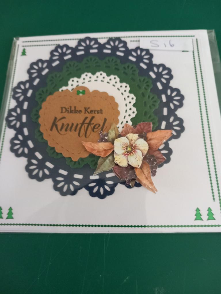 Zelfgemaakte dubbele vierkante kaart KERST, Hobby en Vrije tijd, Kaarten | Zelfgemaakt, Ophalen of Verzenden, Zo goed als nieuw