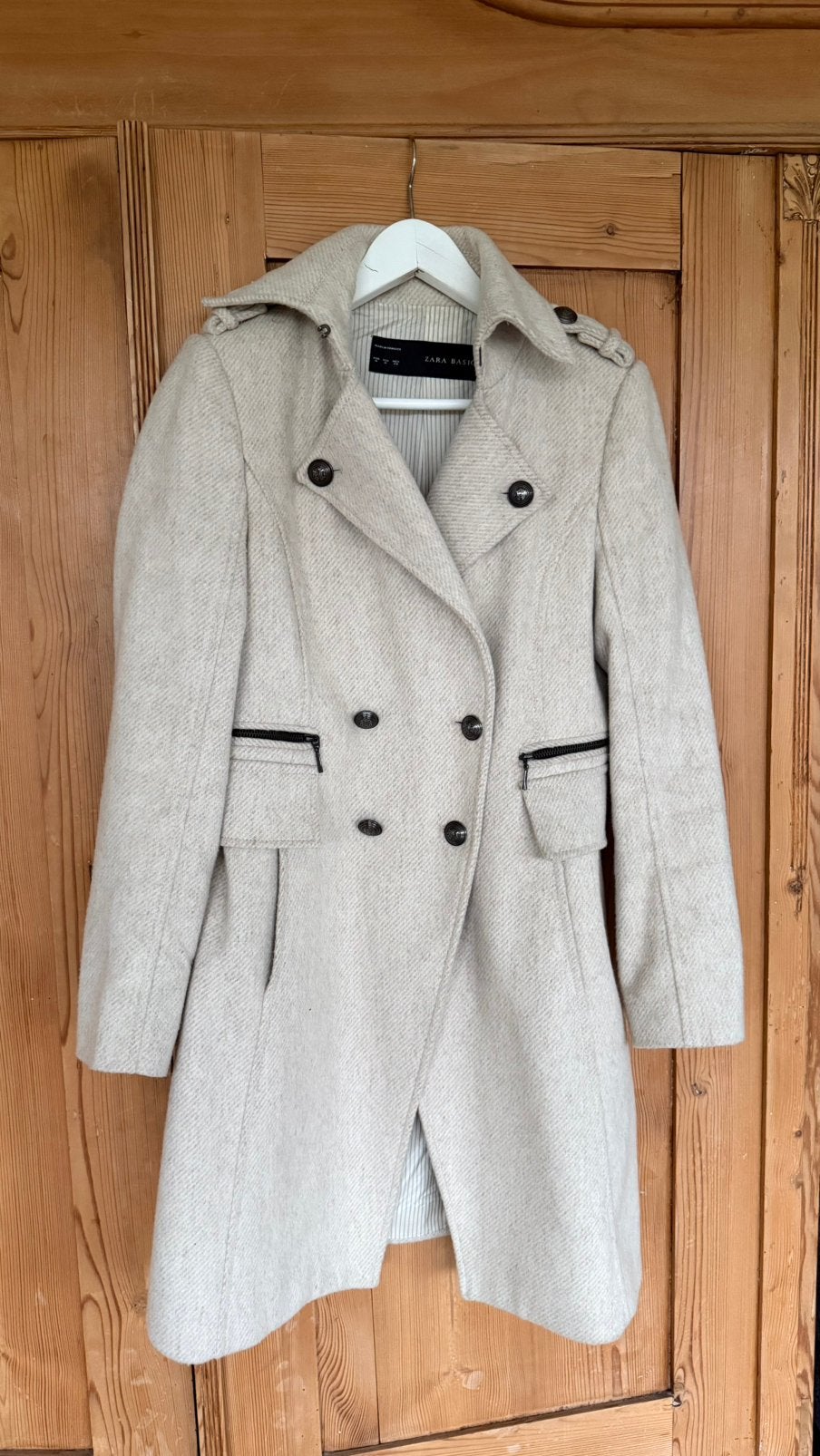 Stoer zandkleurige damesjas Zara, maat 36, Ophalen of Verzenden, Zo goed als nieuw, Maat 36 (S), Beige