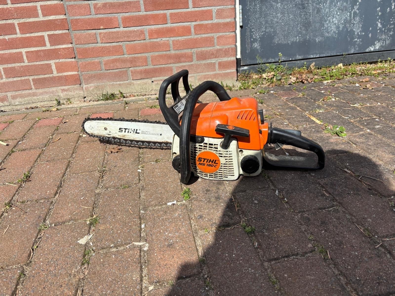 Stihl Kettingzaag MS 180 C met reserve ketting, Ophalen, Gebruikt, Kettingzaag, 30 tot 70 mm