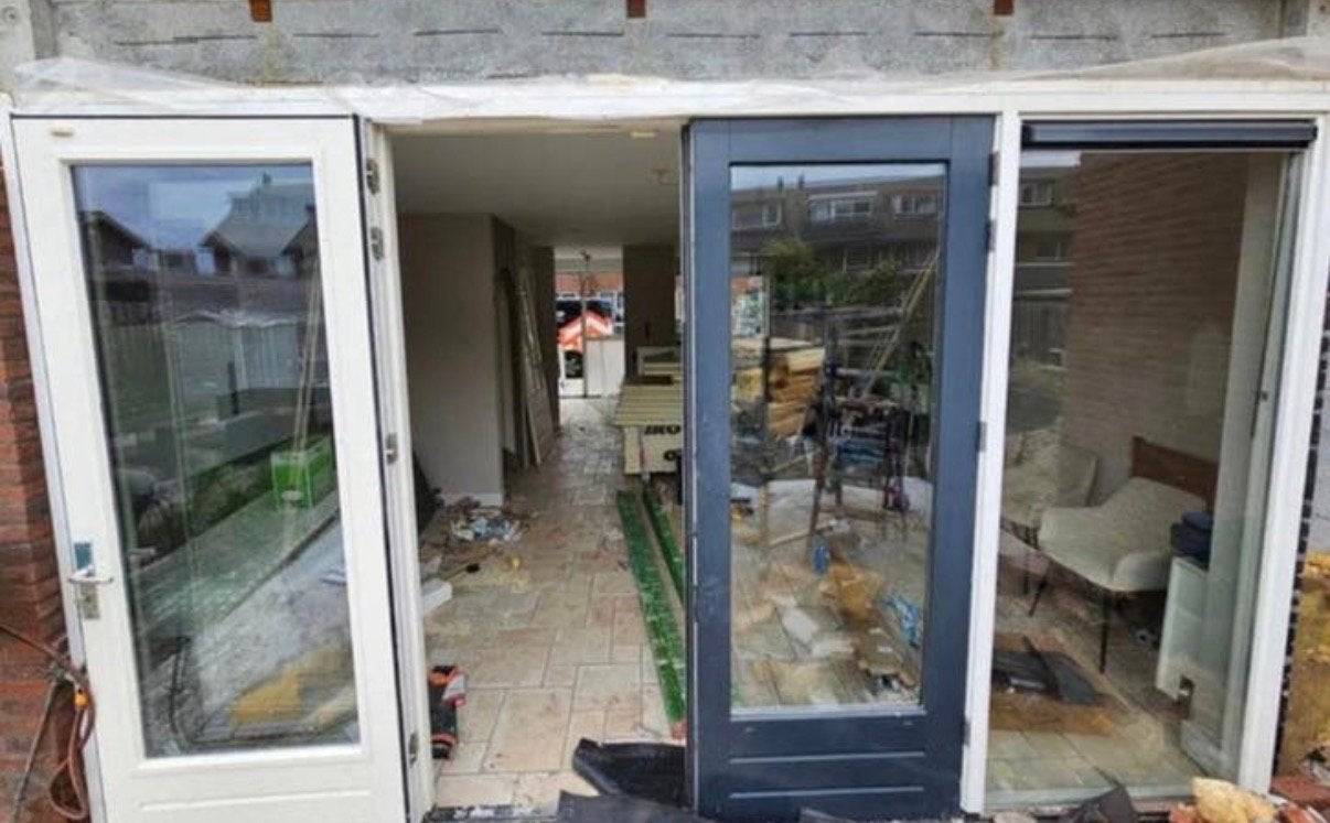 Openslaande deuren met kozijn, Deurkozijn, Zo goed als nieuw, Inclusief glas, 225 cm of meer