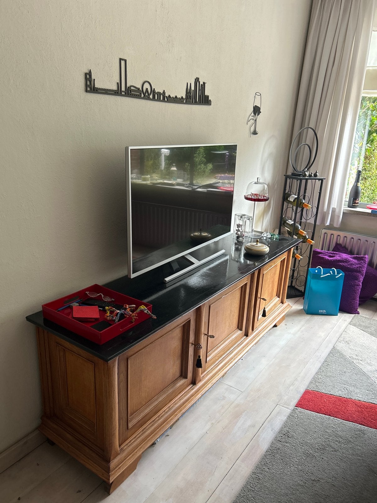 Stijlvol TV-meubel / Dressoir - 183x45x62 cm, Gebruikt, 150 tot 200 cm, Ophalen of Verzenden, Minder dan 100 cm