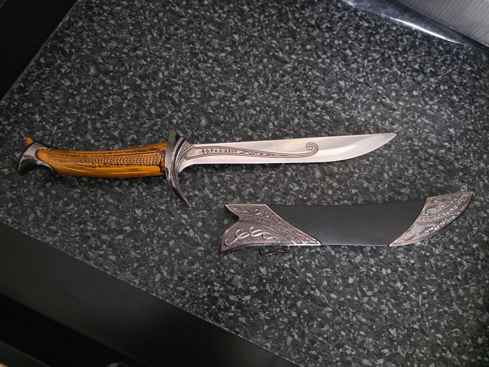 prachtige dolk decoratie mes metalen zwaard, Verzamelen, Ophalen of Verzenden, Nieuw