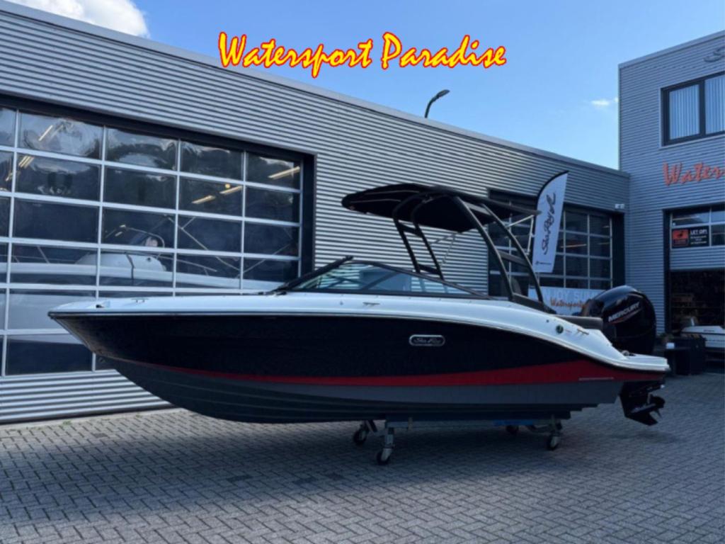 Sea Ray SPX 190 (bj 2026), Watersport en Boten, Speedboten, Gebruikt, Overige brandstoffen, 6 meter of meer, 120 tot 200 pk