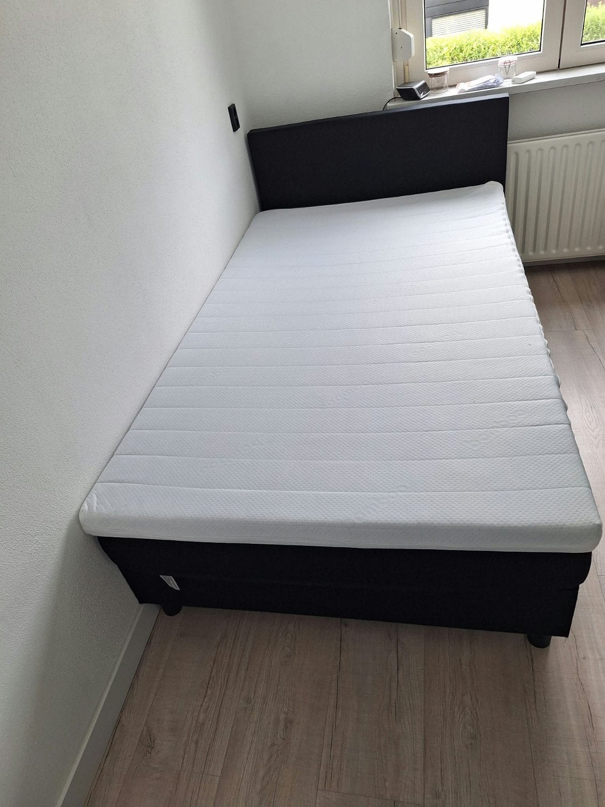 Boxspring 1,20m x 2m, Ophalen, Gebruikt, Zwart, Tweepersoons