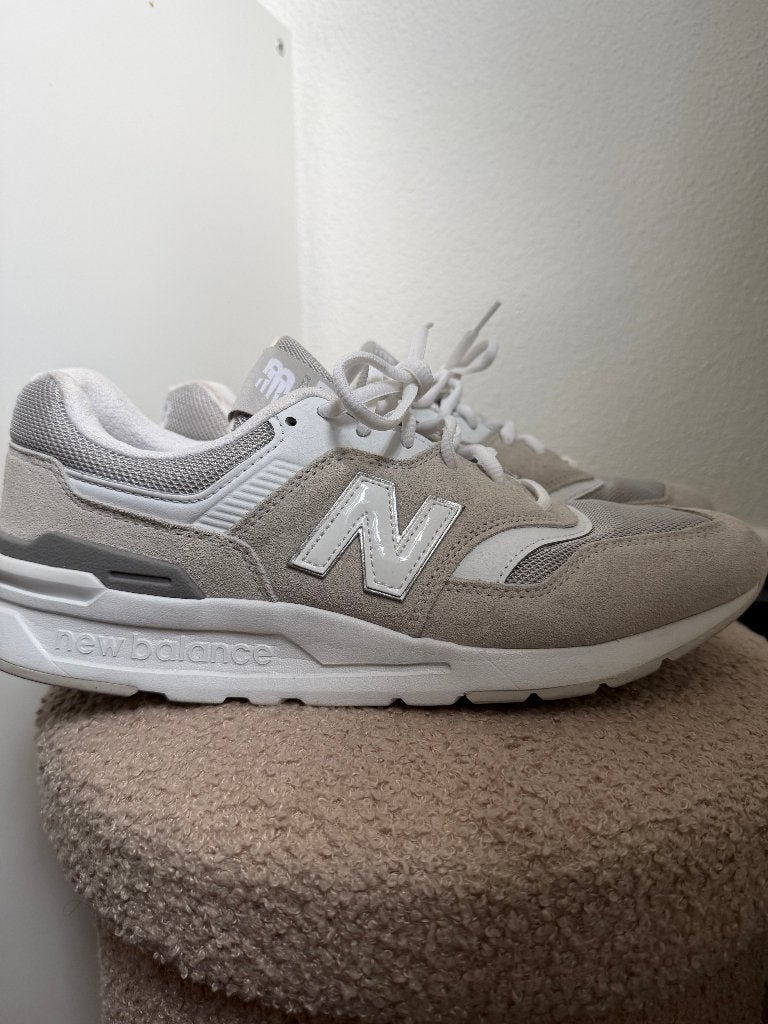New Balance heren sneakers beige/grijs – maat 42.5, New Balance, Wit, Ophalen of Verzenden, Sneakers of Gympen
