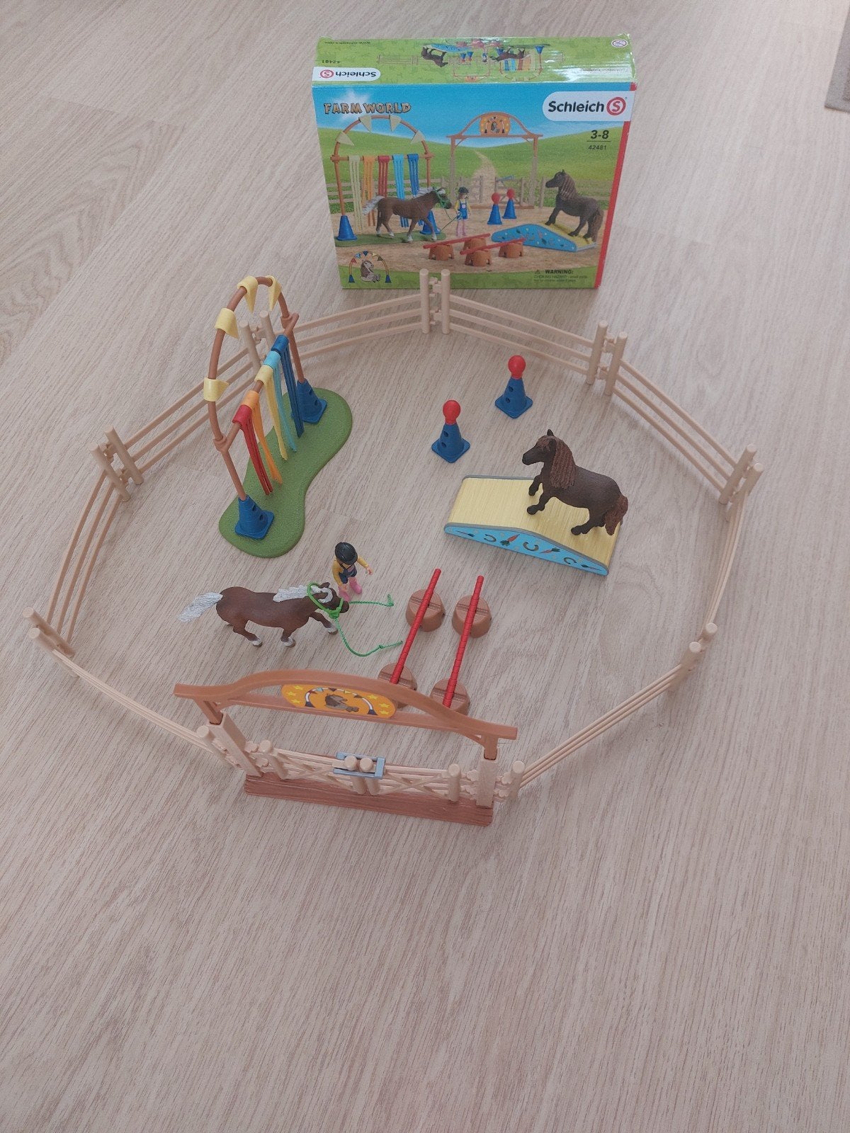 Schleich 42481 pony-agilitytraining, Ophalen of Verzenden, Zo goed als nieuw, Jongen of Meisje