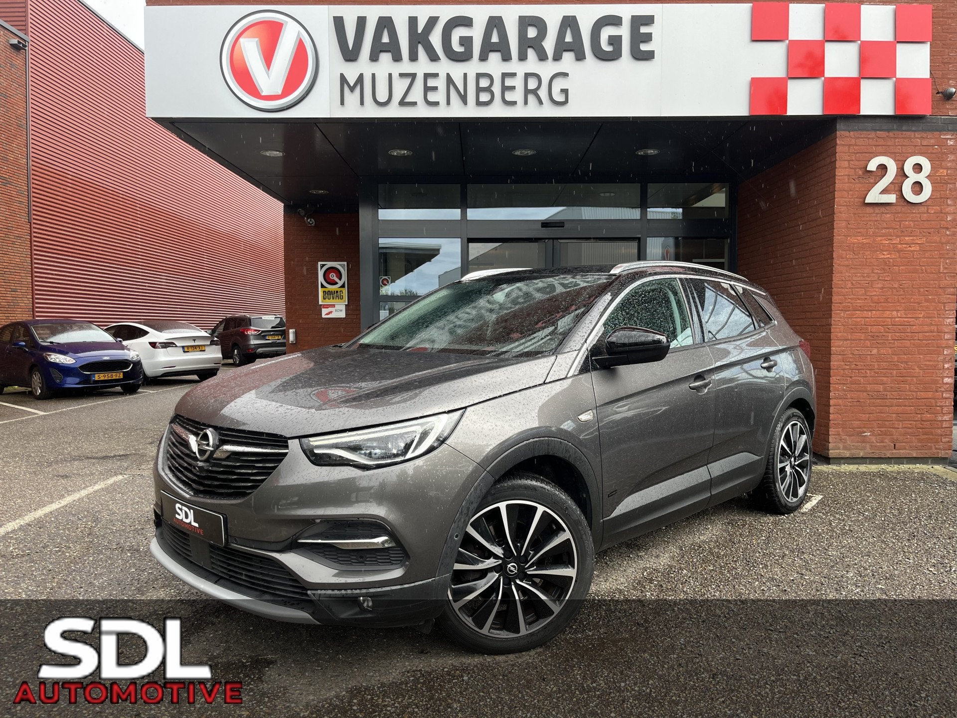 Opel Grandland X 1.6 Turbo Hybrid4 Ultimate 300PK! // AFN. T, Auto's, Opel, Bedrijf, Te koop, Grandland X, 360° camera, 4x4, ABS