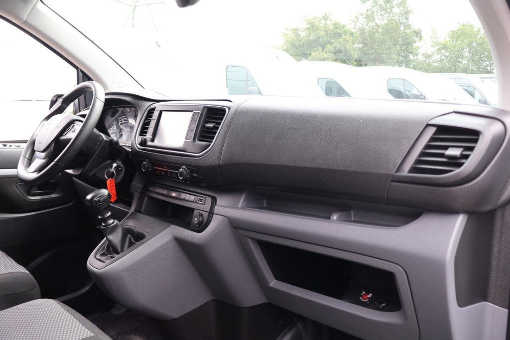 Peugeot Expert 2.0 BlueHDI 145pk Long Premium DC (bj 2022), 145 pk, Stof, Gebruikt, Euro 6