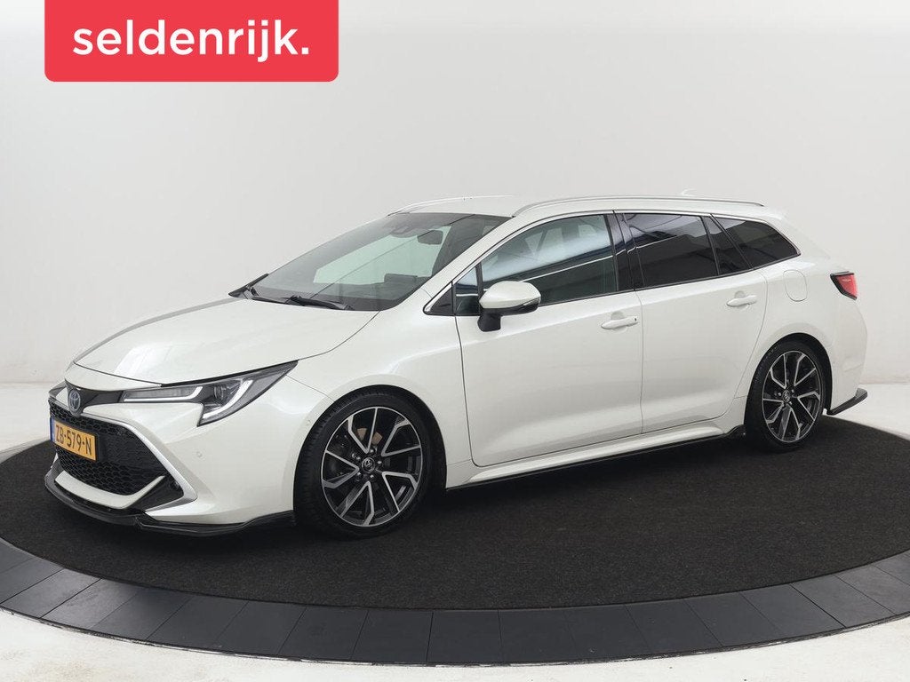 Toyota Corolla 2.0 Hybrid Business Sport Intro Adaptive crui, Auto's, Toyota, 1345 kg, 450 kg, Gebruikt, 4 cilinders