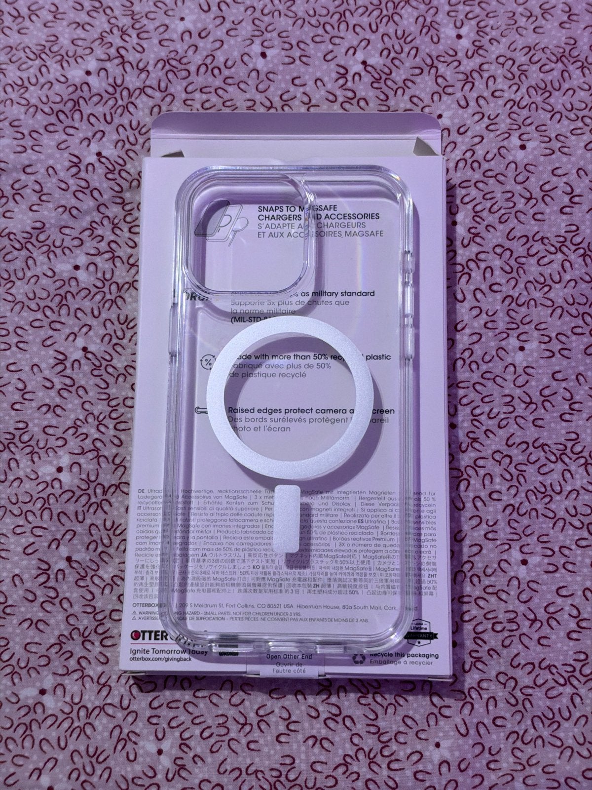 Foto 4 van OtterBox Symmetry Series MagSafe Hoesje iPhone 15 Pro Max