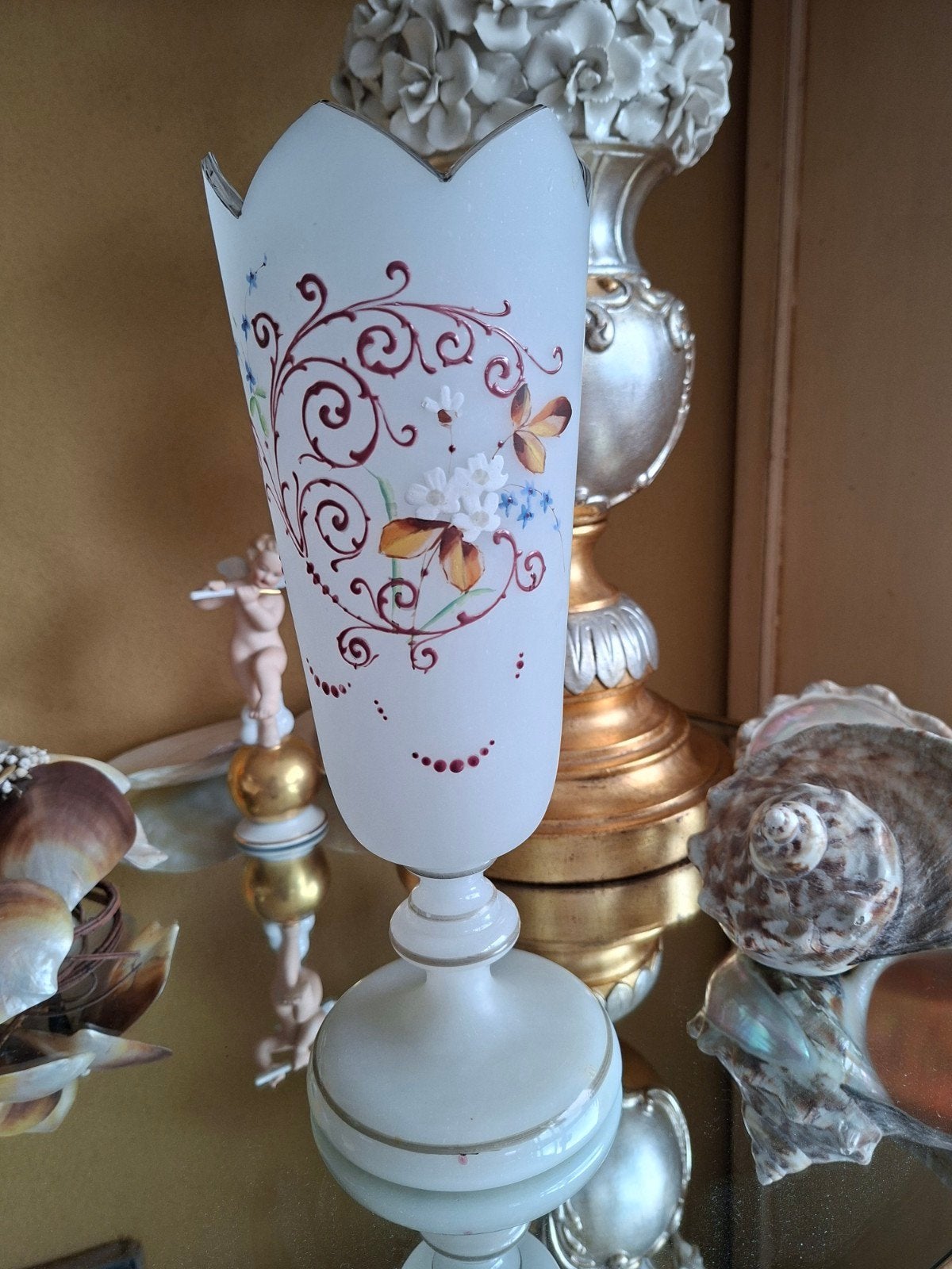 antieke opaline vaas met geëmailleerde bloemen, Antiek en Kunst, Ophalen of Verzenden