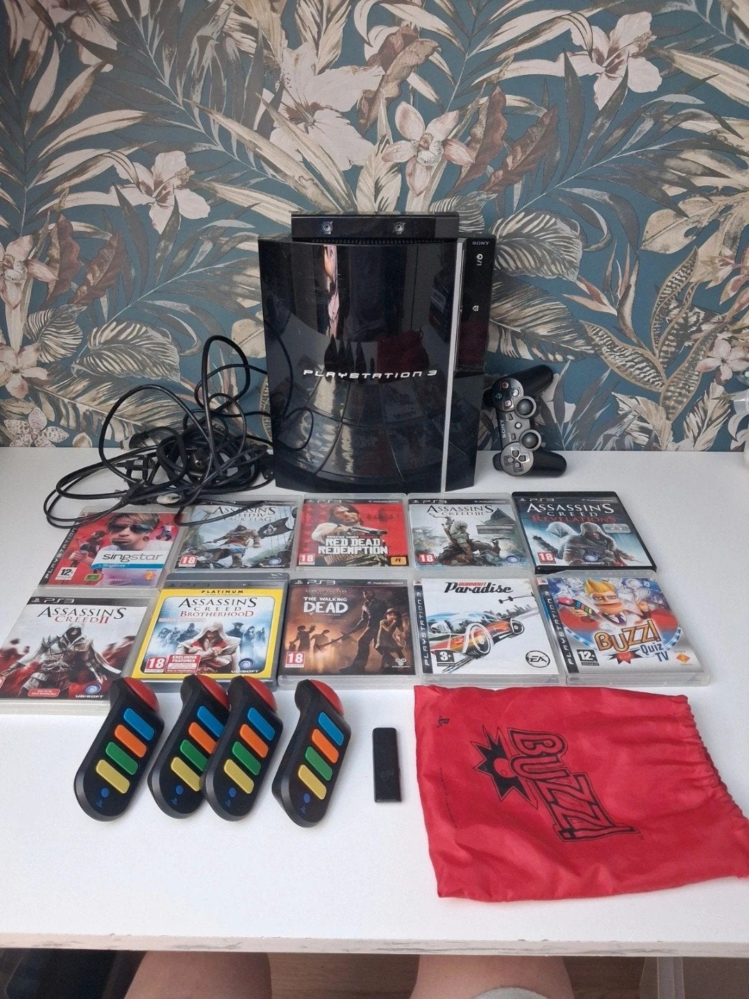 PlayStation 3 Phat met 10 games, controller en Buzz-set, Phat, Met 1 controller, Gebruikt, Met games
