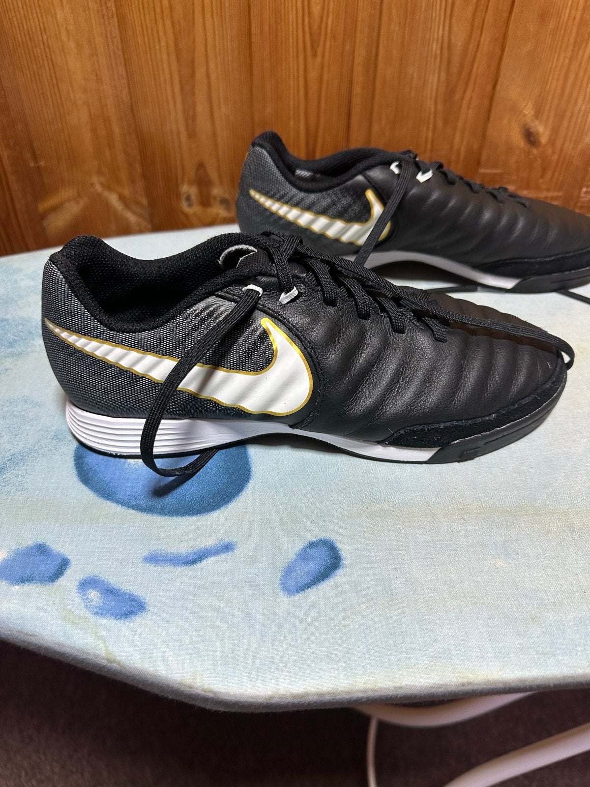 Nike sportschoenen maat 40,5, Ophalen of Verzenden, Zo goed als nieuw, Zwart, Sportschoenen