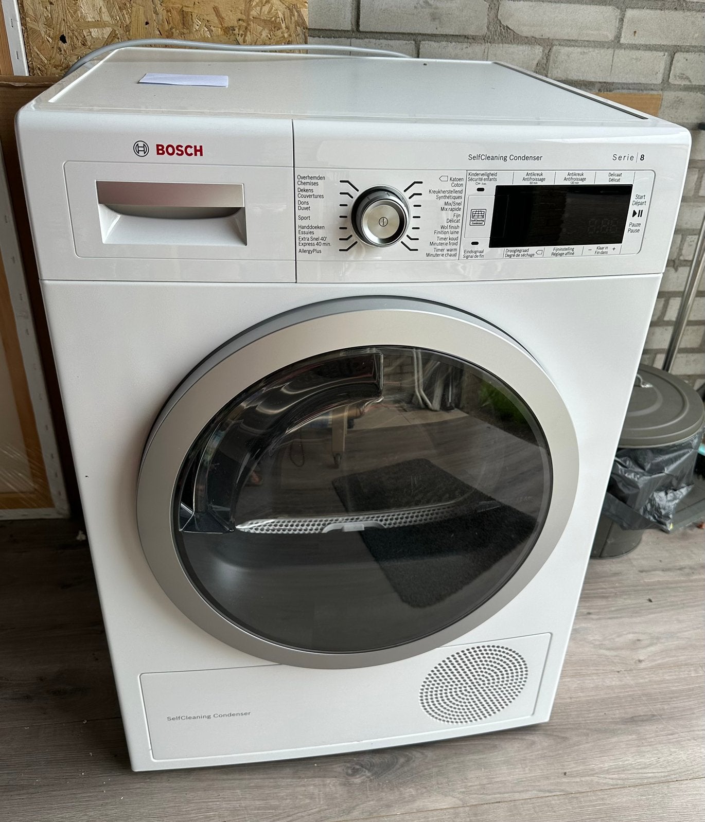 Nette Bosch condensdroger - warmtepomp, Ophalen, 6 tot 8 kg, Gebruikt, Voorlader