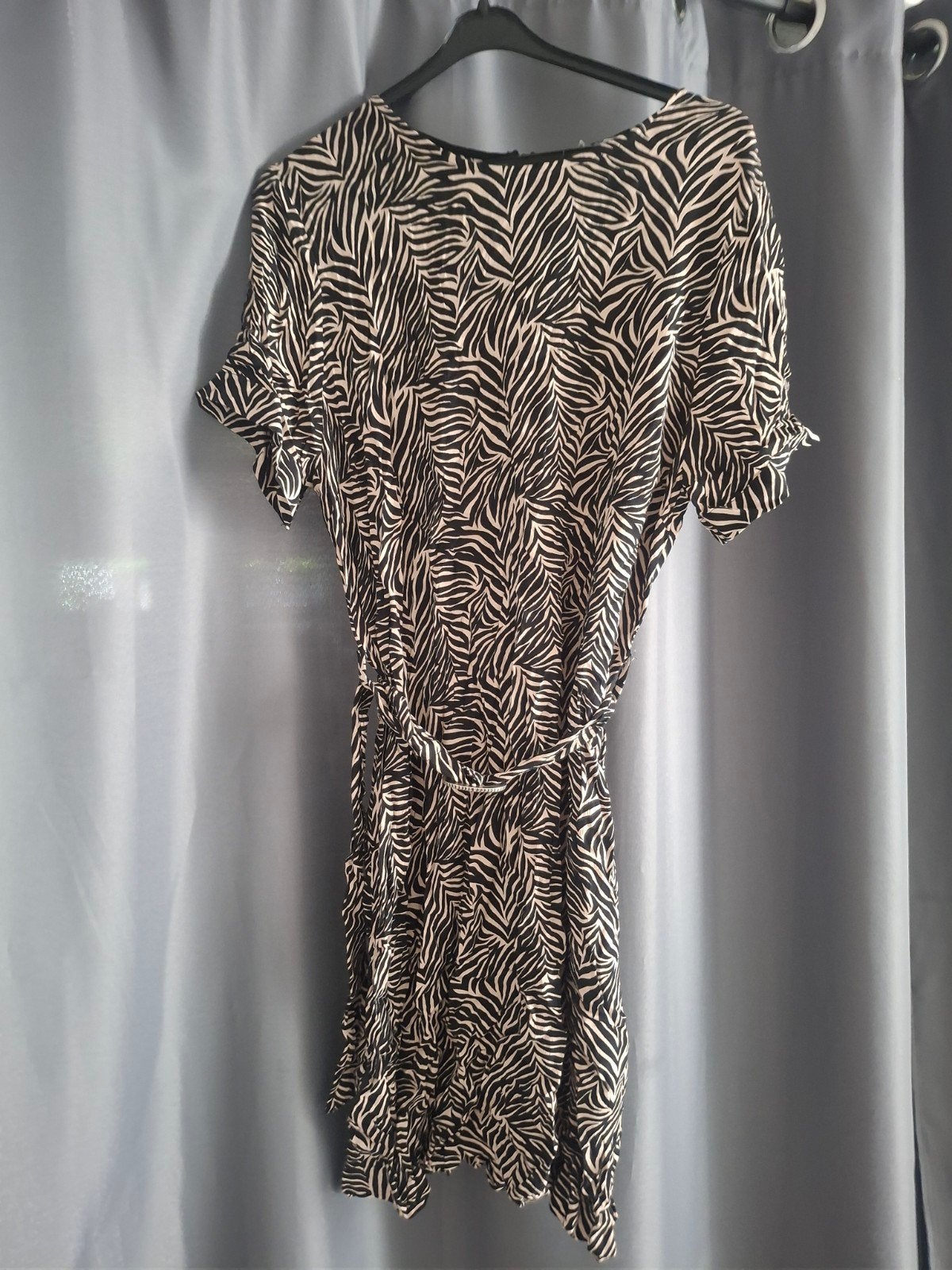 Elvira jurk met zebraprint, Maat 38/40 (M), Zwart, Ophalen of Verzenden, Zo goed als nieuw