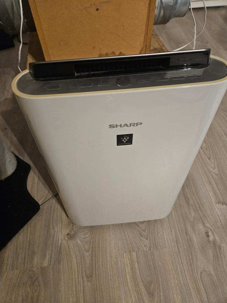 Sharp UA-HD60E-L Luchtreiniger - Werkt perfect!, Ophalen of Verzenden, Gebruikt, Luchtreiniger