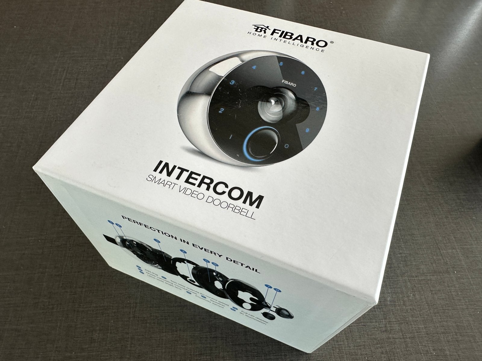 Videodeurbel Fibaro, Ophalen of Verzenden, Zo goed als nieuw, Bedraad