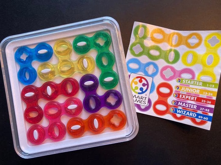 Smart games kleuren-figuren en boekje, Ophalen of Verzenden, Zo goed als nieuw