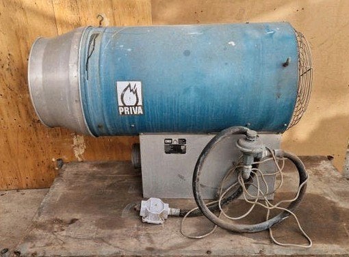 Priva verwarming,  priva gaskachel,  kast verwarming, heater, Doe-het-zelf en Verbouw, Verwarming en Radiatoren, Ophalen, Minder dan 60 cm