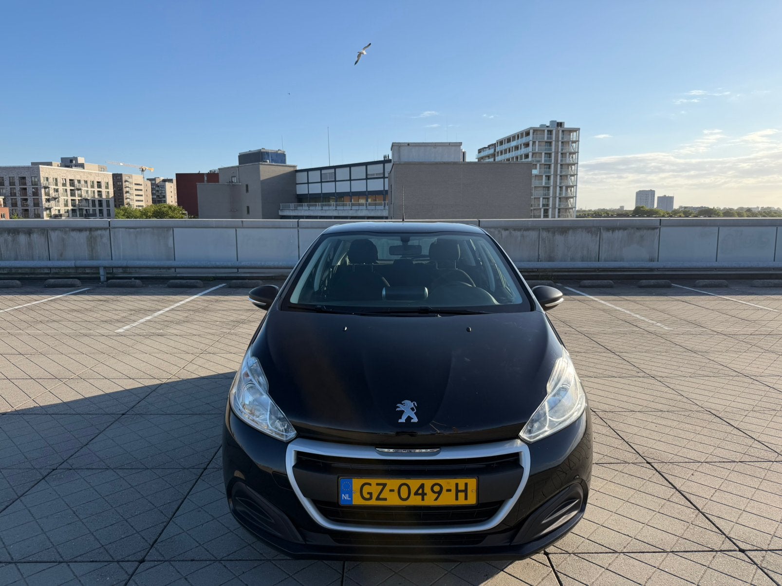 Peugeot 208 1.0 VTI 5-D 2015 l Zwart CarPlay | Airco, Origineel Nederlands, Bedrijf, 3 cilinders, Onderhoudsboekje