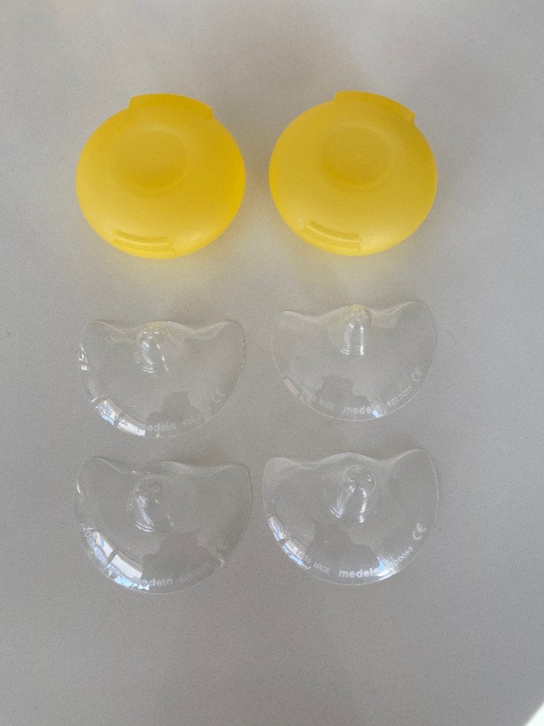 Tepelhoedjes medela small en medium 2x, Ophalen of Verzenden, Gebruikt, Overige typen