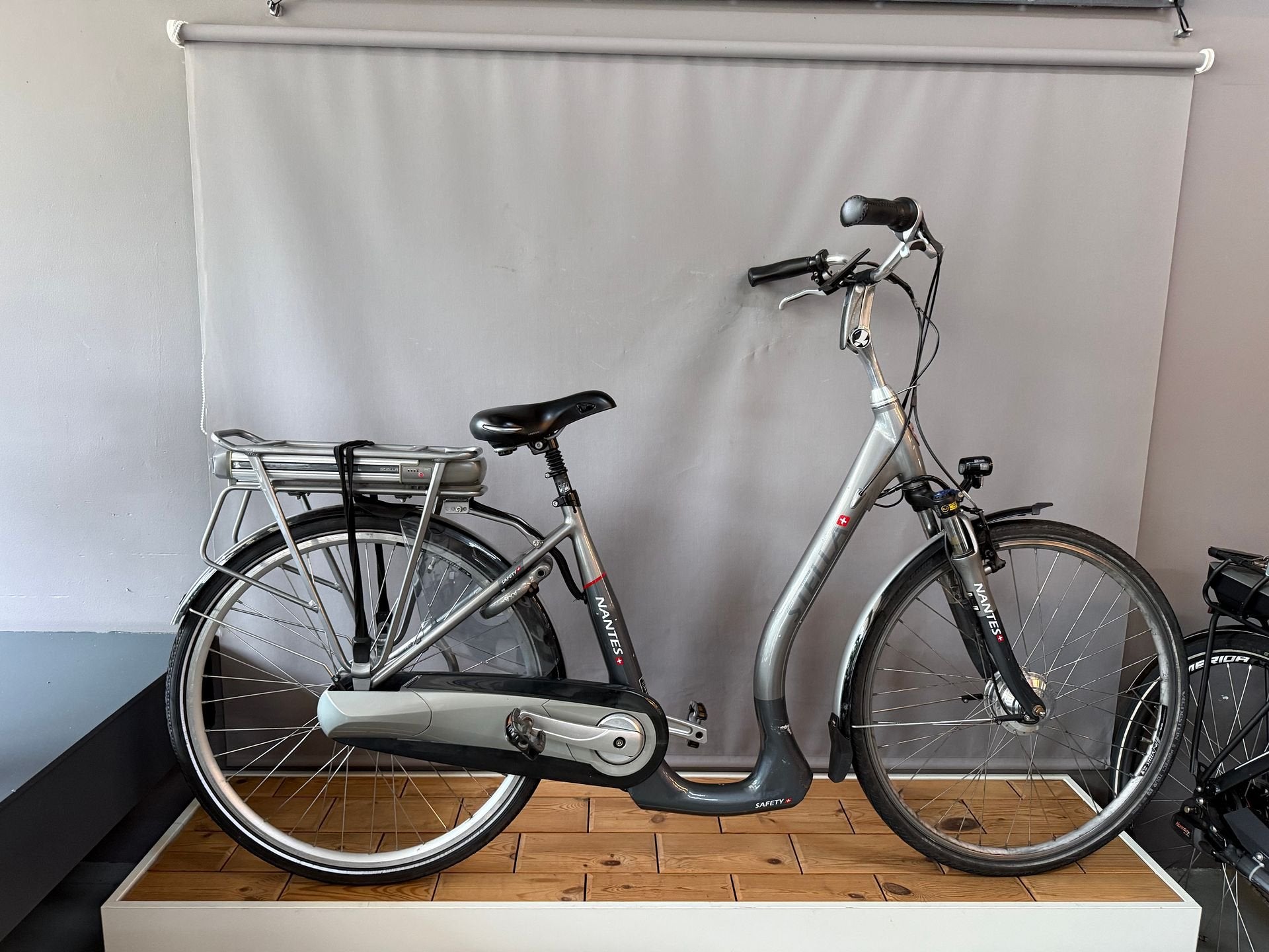 Elektrische fiets STELLA NANTES EXTRA LAGE INSTAP, -, -, Zo goed als nieuw, Minder dan 47 cm