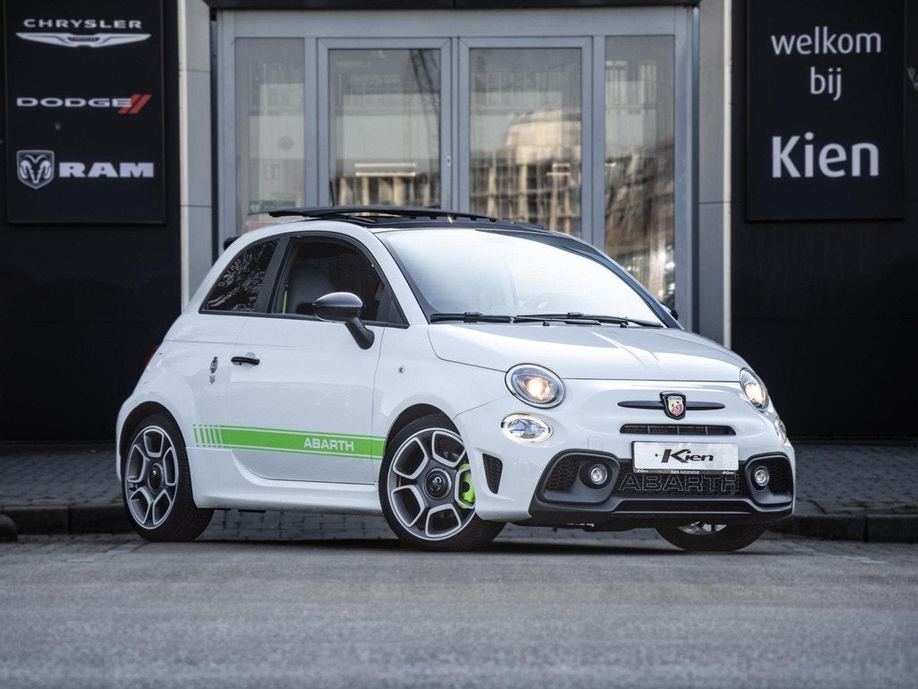 Abarth 595 1.4 T-Jet Turismo 70th Anniversary | Automaat | S, Auto's, Abarth, 15 km/l, Euro 6, 4 cilinders, Wit