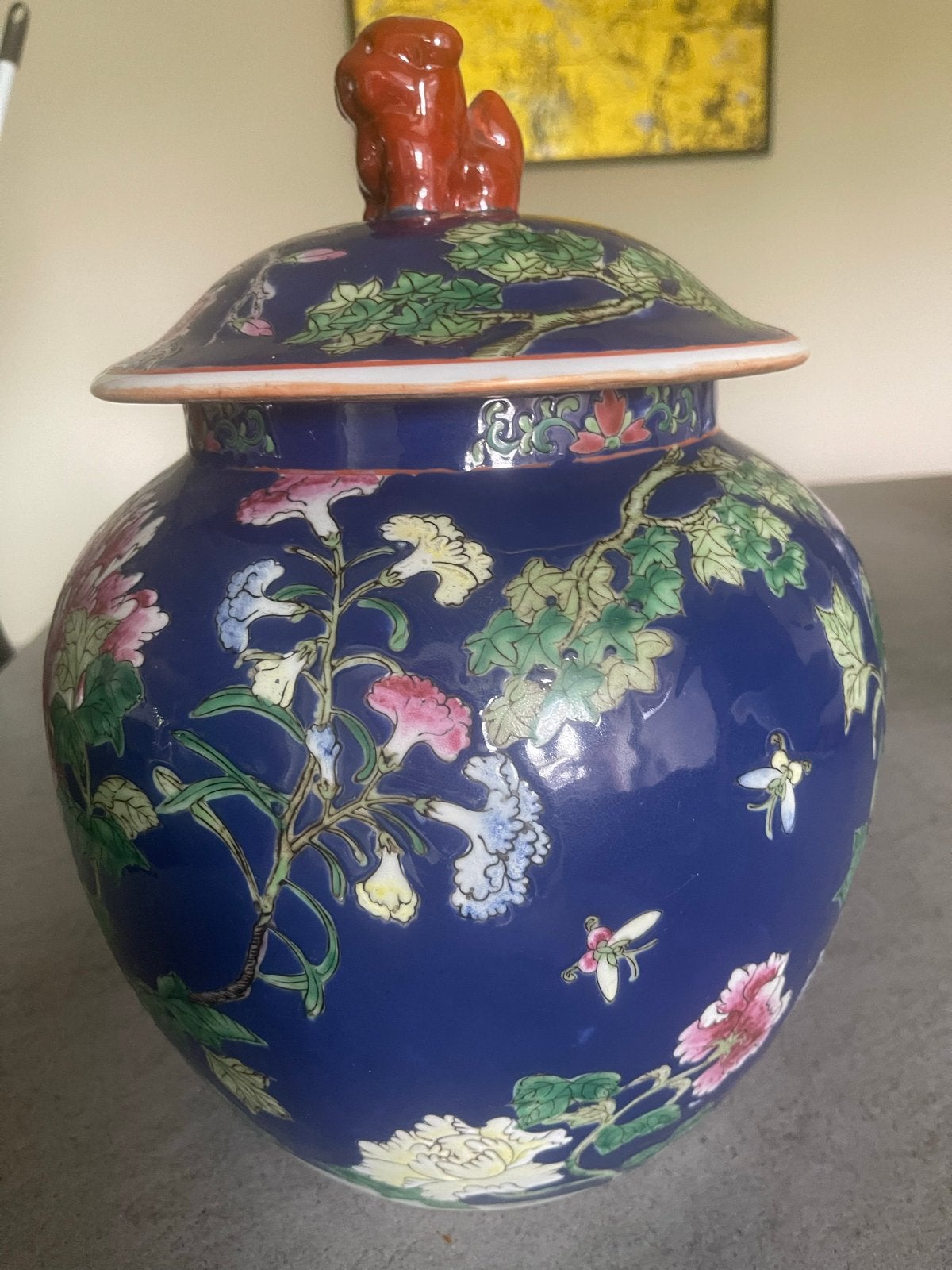 Decoratieve porseleinen pot met deksel, prachtig beschilderd, Ophalen