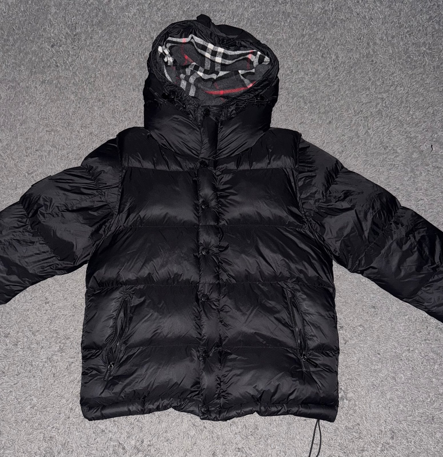 Burberry Puffer Jacket, Ophalen, Zo goed als nieuw, Zwart