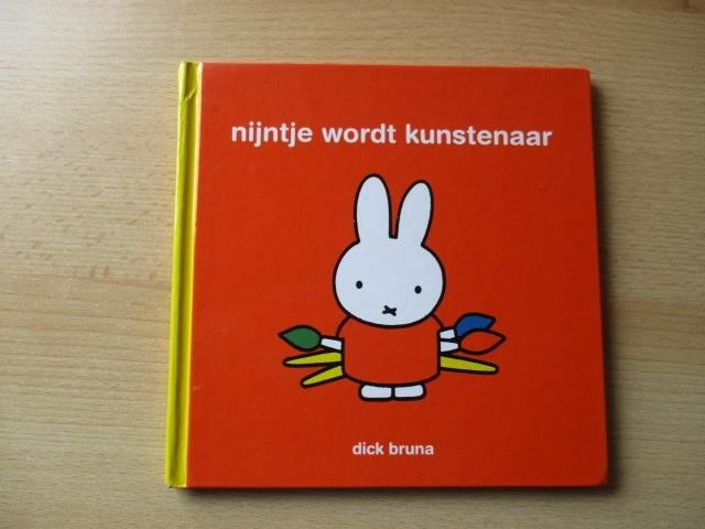 Nijntje boekje  Nijntje wordt kunstenaar  18.5cm, Ophalen of Verzenden, Zo goed als nieuw