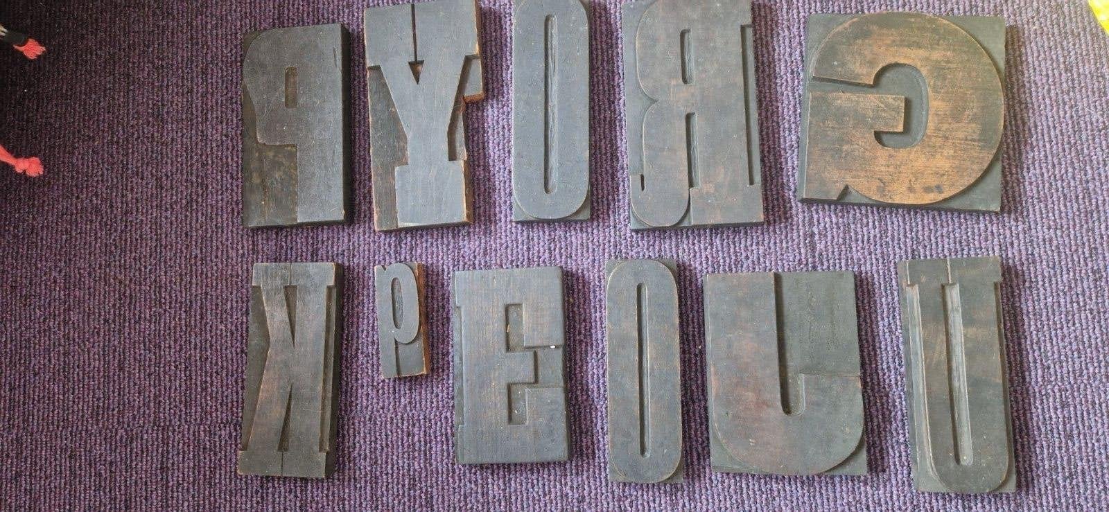 Antieke houten drukletters - Diverse maten en letters, Antiek en Kunst, Ophalen of Verzenden