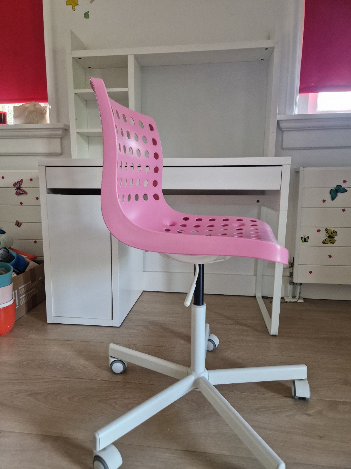 Roze bureaustoel met wieltjes - Gebruikt, Ophalen of Verzenden, Gebruikt, Roze