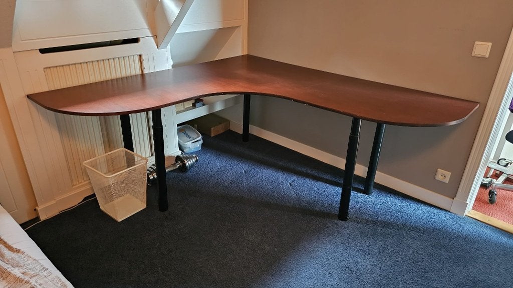 Hoekbureau mahonie in hoogte verstelbaar 180x172 cm, Gebruikt, In hoogte verstelbaar, Hout, 180 cm