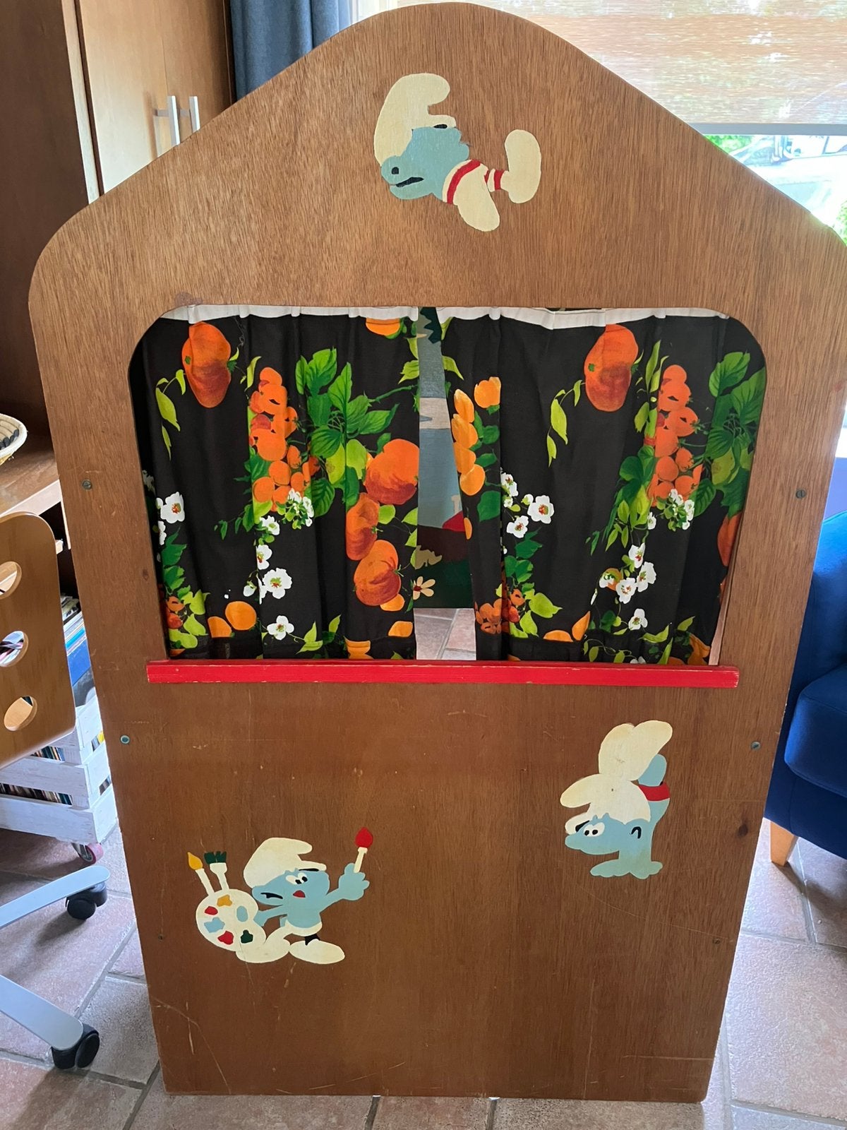 Vintage poppenkast met  smurfen tekening, Kinderen en Baby's, Ophalen, Jongen of Meisje