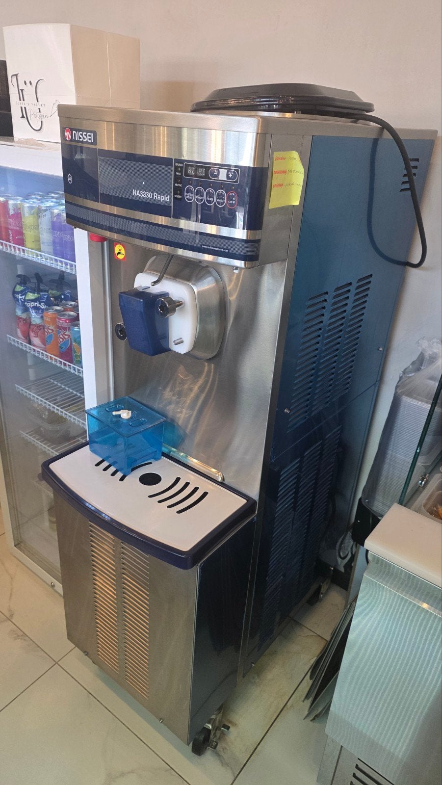 Nissei NA 3330 Rapid softijsmachine - Zo goed als nieuw, Ophalen, Nieuw zonder verpakking, Koelen en Vriezen