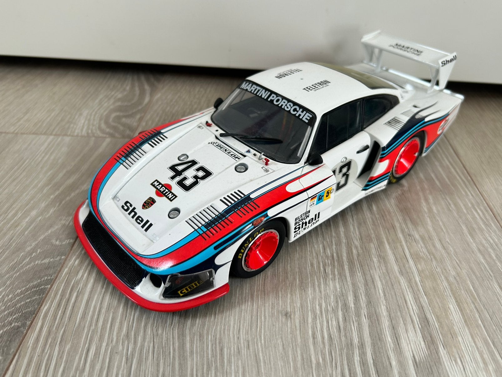 1:18 Solido Porsche 935 “Martini” #43 Zonder doos, Hobby en Vrije tijd, Modelauto's | 1:18, Ophalen of Verzenden, Gebruikt, Auto