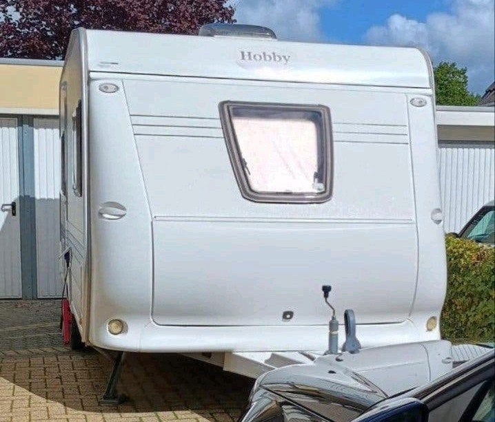 Hobby caravan met voortent en fietsenrek, Vast bed, Rondzit, Hobby, Particulier