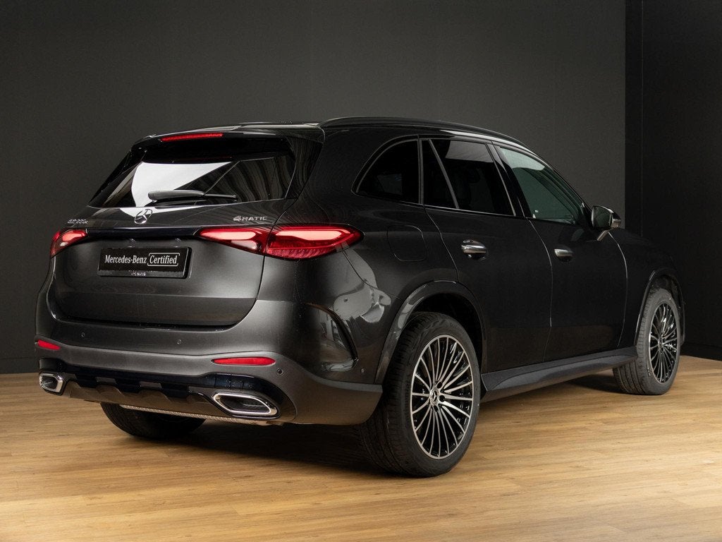 Mercedes-Benz GLC 300e 4MATIC Sport Edition Premium | Panora, Auto's, Mercedes-Benz, Automaat, 4 cilinders, 2000 kg, 167 km/l