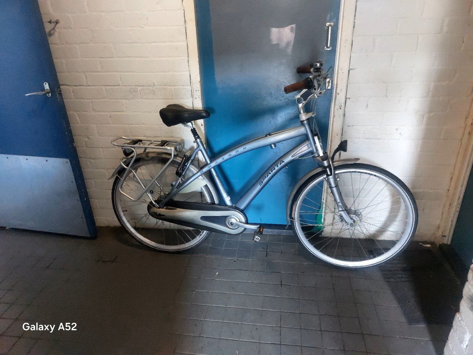 hier fietsen 28 inch, Ophalen of Verzenden, Zo goed als nieuw, Staal