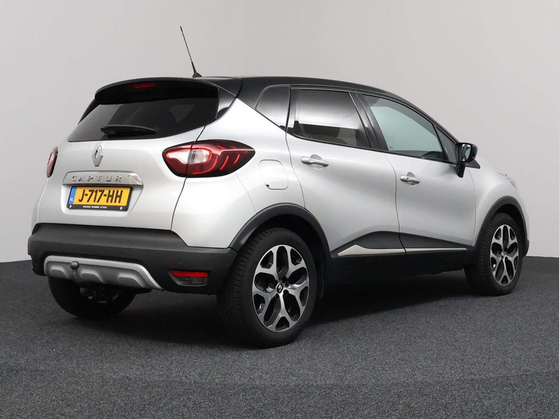 Renault Captur 0.9 TCe Limited | Cruise Control | Trekhaak |, Auto's, Voorwielaandrijving, 898 cc, Stof, Gebruikt