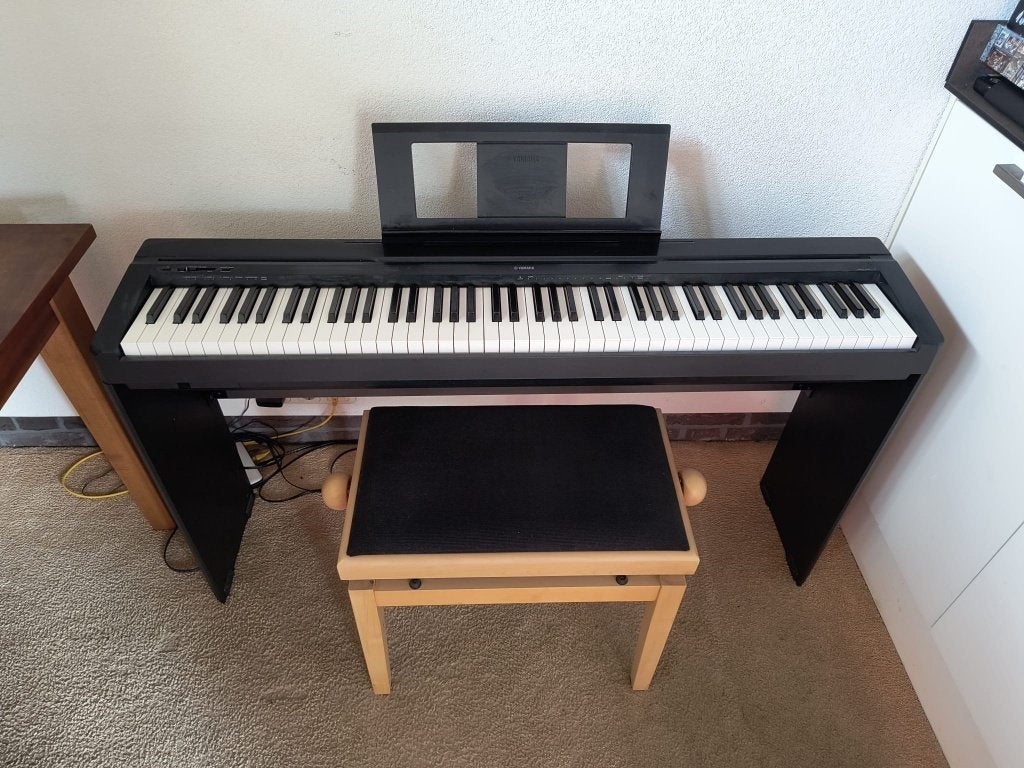 Yamaha P45 digitale piano, Muziek en Instrumenten, Ophalen, Zwart, Digitaal, Zo goed als nieuw