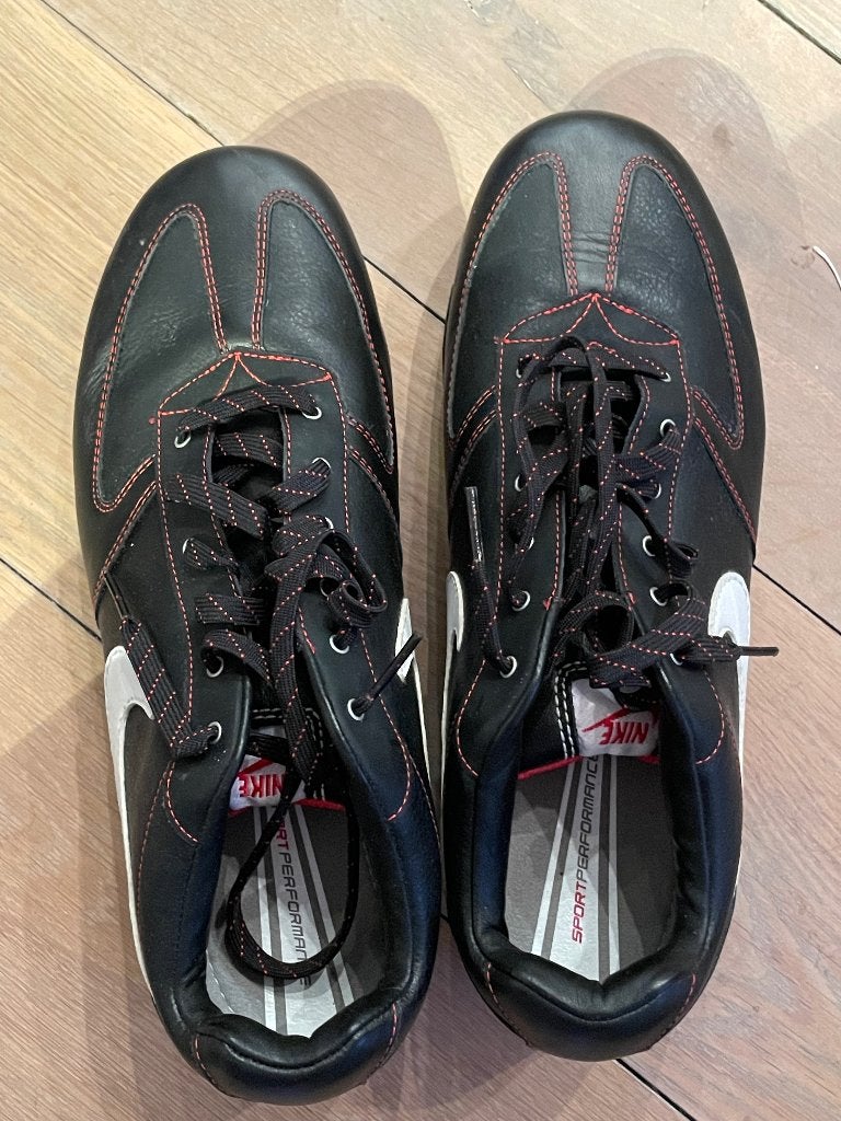 Nike golfschoenen - maat 40,5, Sport en Fitness, Golf, Ophalen, Zo goed als nieuw, Schoenen, Overige merken