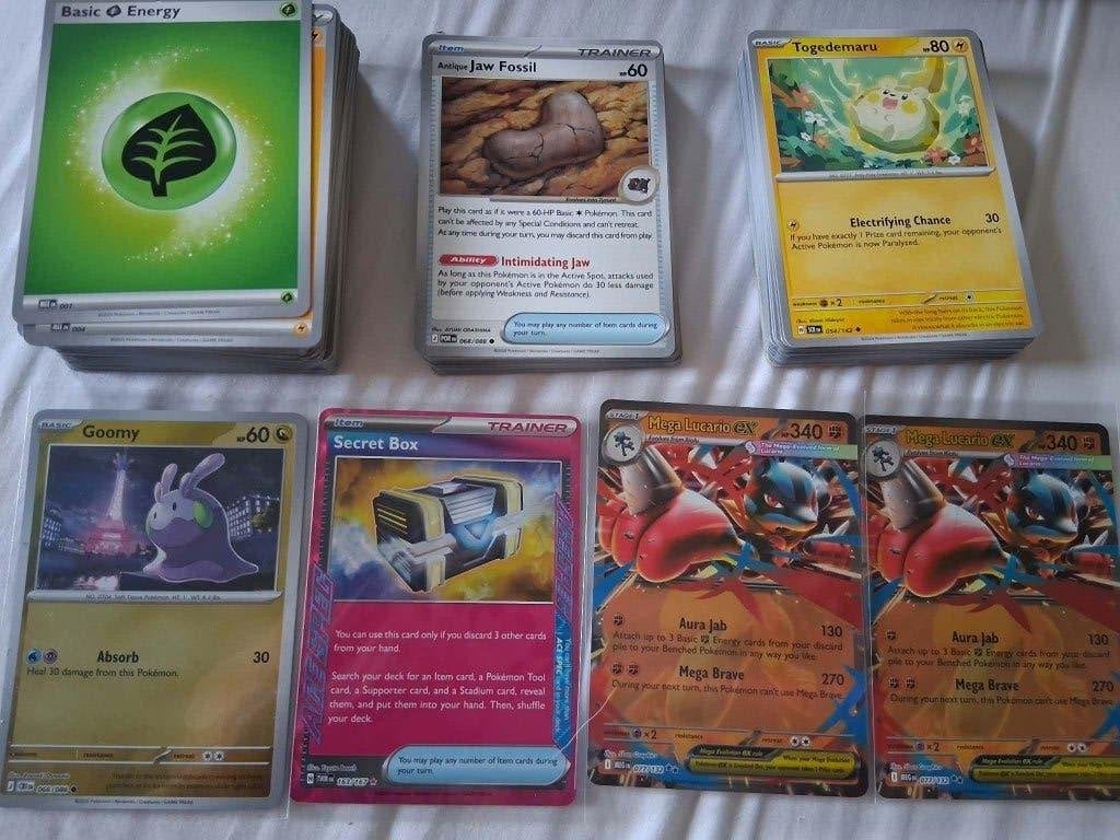Pokémon Kaarten Verzameling (147 stuks) MINT!, Verzenden, Zo goed als nieuw, Meerdere kaarten