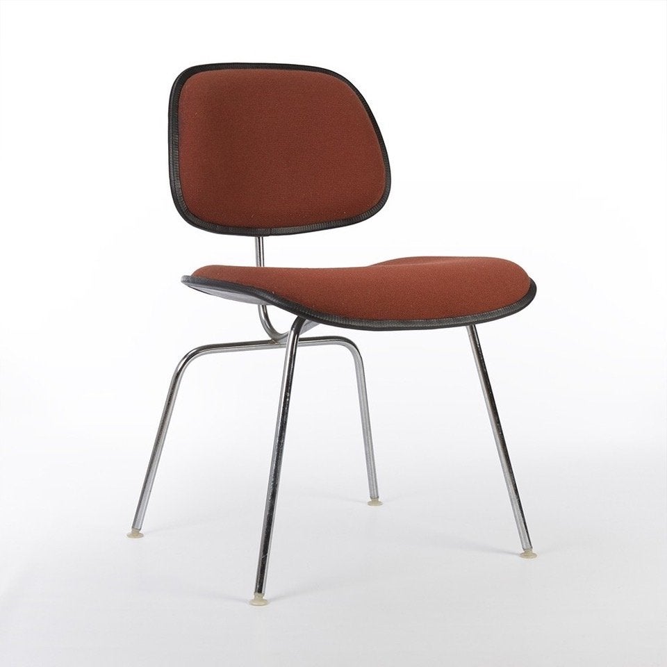 Set of 4 Herman Miller Original Eames Upholstered DCM Chairs, Ophalen, Gebruikt, Rood, Stof