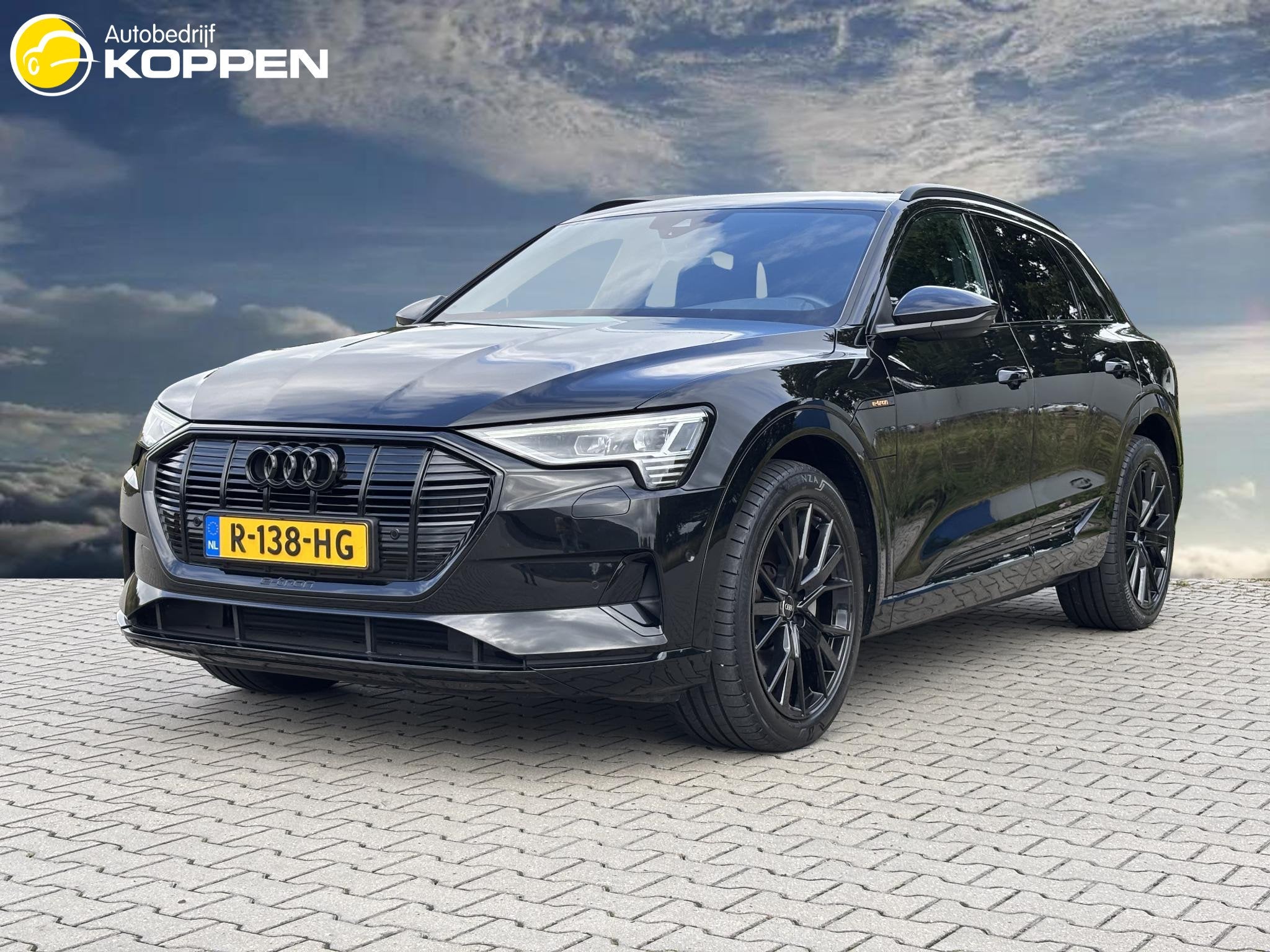Audi e-tron 55 Quattro Black Edition SOH 95,6 %, Auto's, Automaat, 12 maanden, Stof, Zwart
