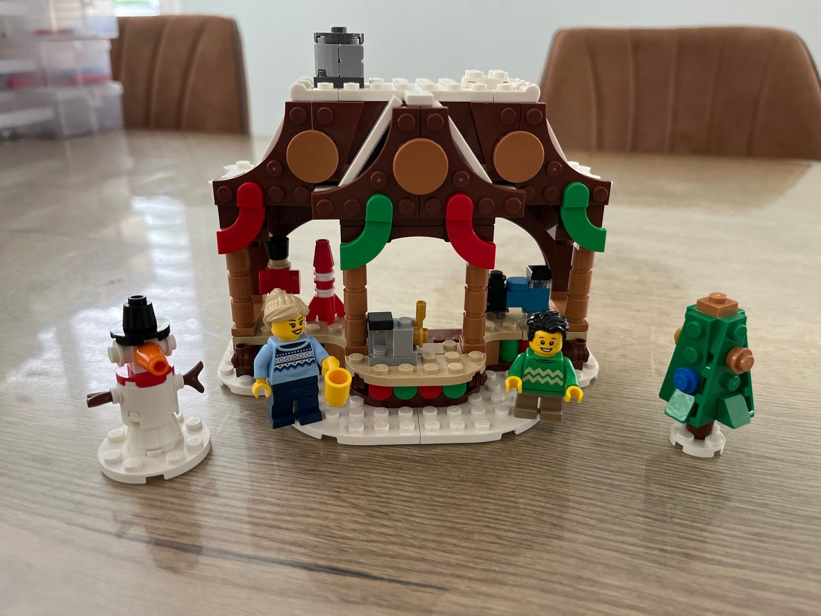 LEGO Kerst Winterdorp Set met Sneeuwpop en Figuren, Ophalen of Verzenden, Zo goed als nieuw