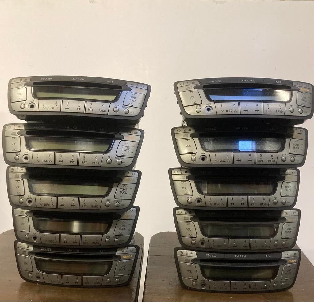 Aygo 107 en c1 goed werkende radio cd speler €10, Nieuw, Ophalen of Verzenden, C1, Aygo