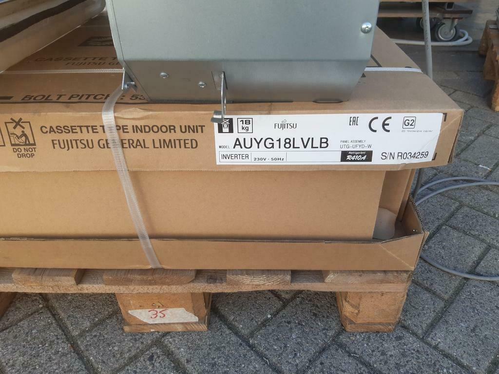 Fujitsu warmtepomp met onderbouw of cassette 5 kw of 7 kw ., Ophalen of Verzenden, Zo goed als nieuw, Verwarmen