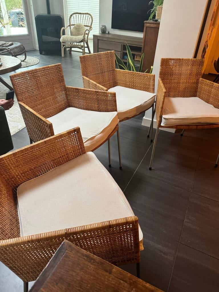 Leuke Eurotan stoelen!!, Huis en Inrichting, Stoelen, Gebruikt, Vier, Riet of Rotan, Overige kleuren, Ophalen